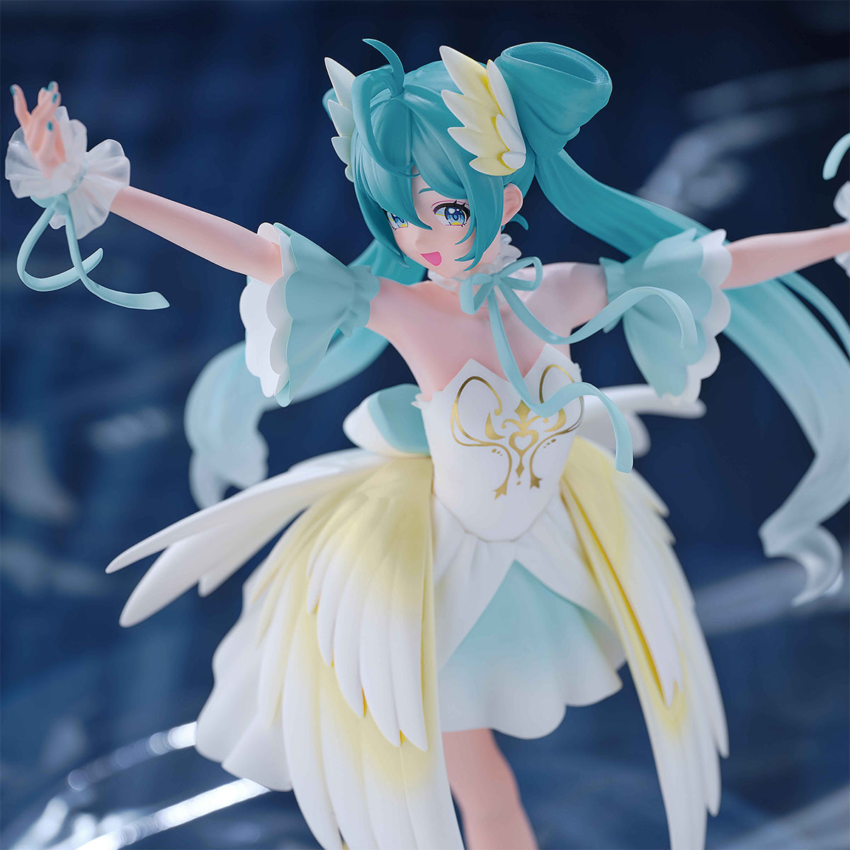 Hatsune Miku BANPRESTO Evolve Prize Figure (Swan Lake Classical Tuning Ver.)- 89921