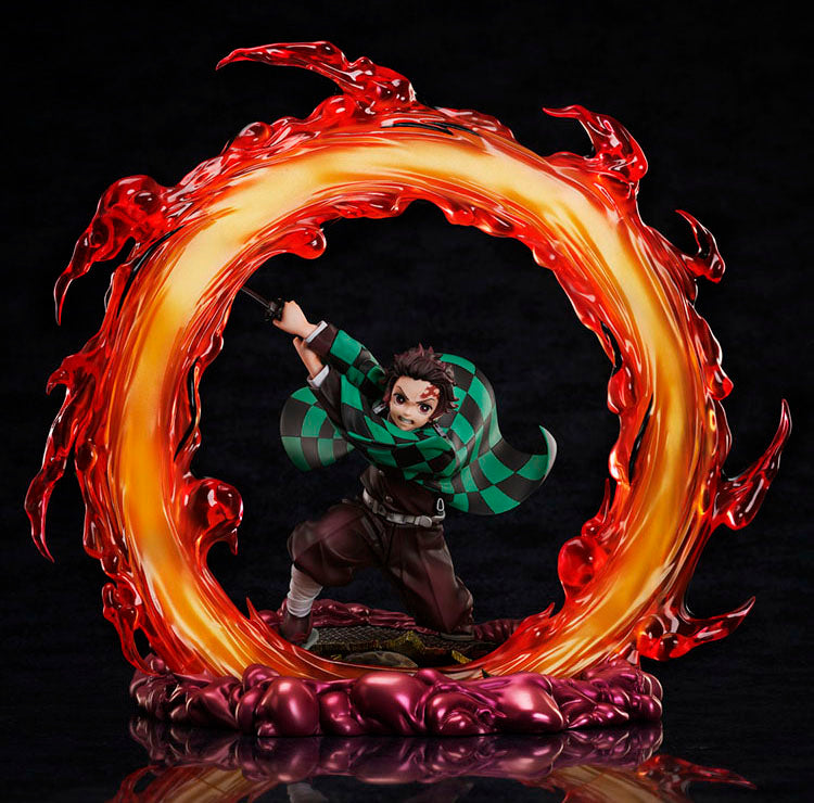 Demon Slayer: Kimetsu no Yaiba Tanjiro Kamado Hinokami Kagura Clear Blue Sky 1/8 Scale Figure - AP725981