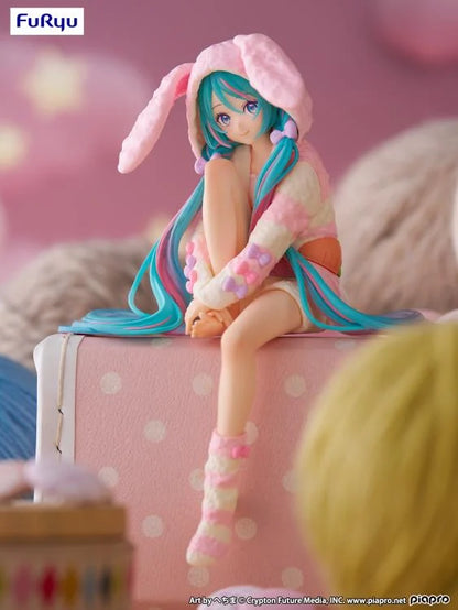 Hatsune Miku - Noodle Stopper Figure (Rabbit Ear Hood Pajama) - AMU-SHP1999